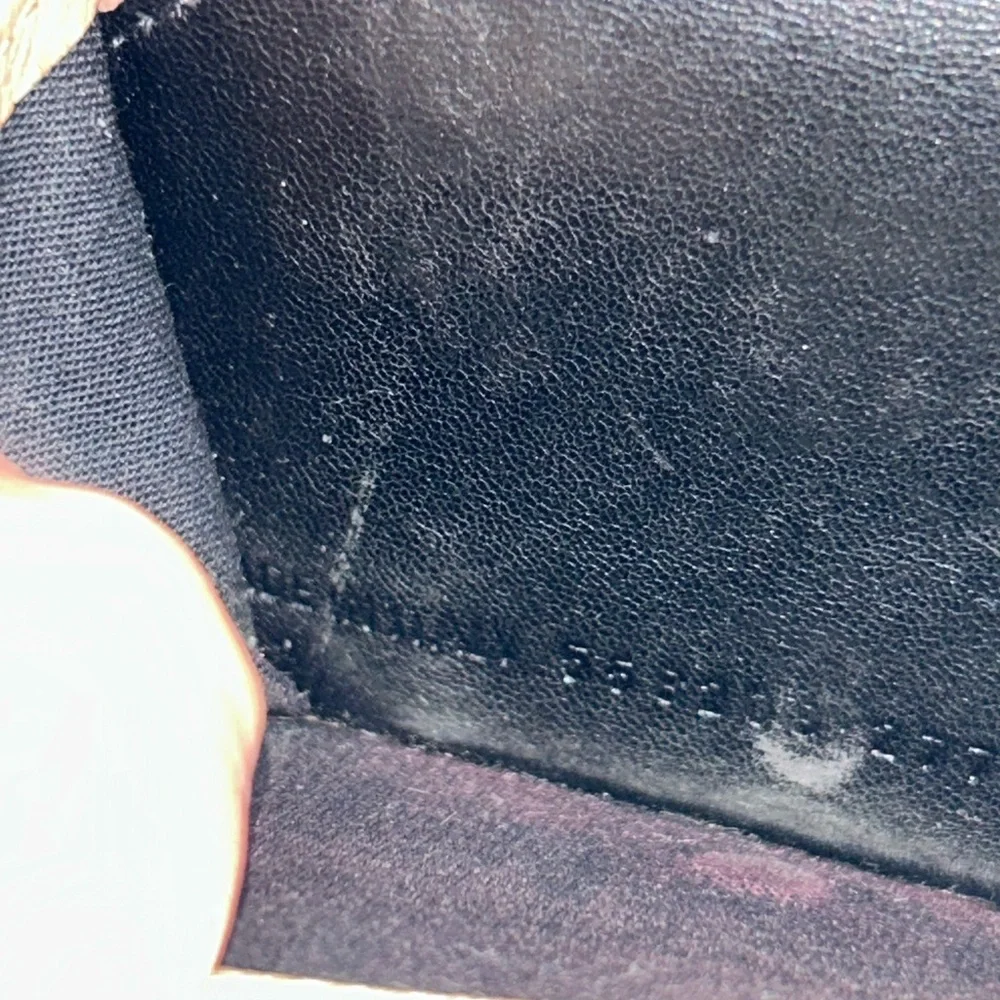 Authentic Balenciaga trifold wallet - Picture 14 of 15